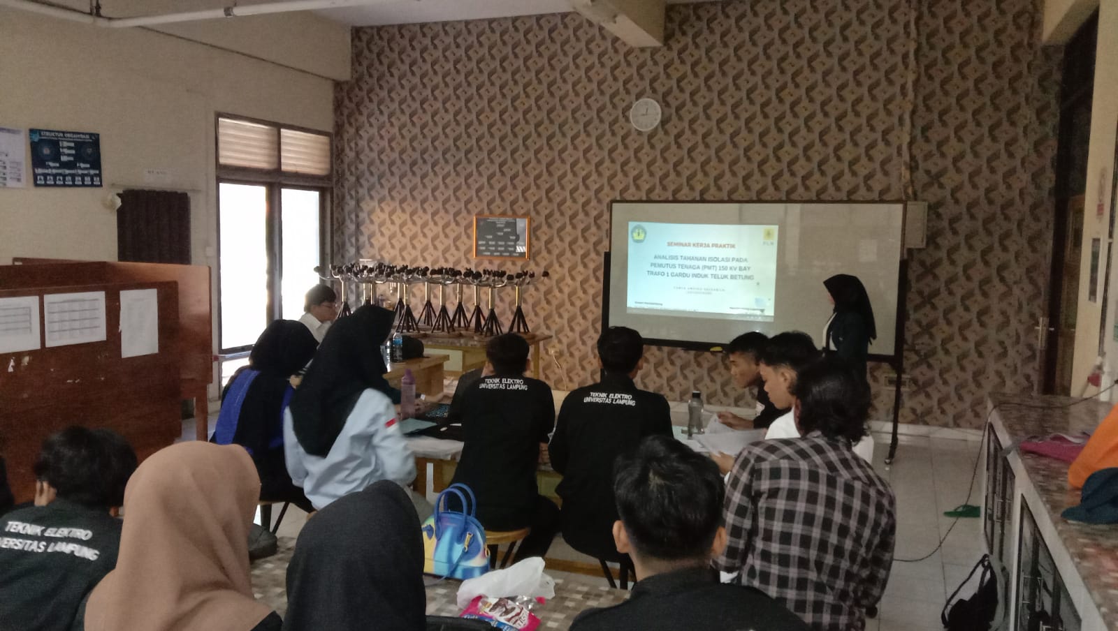 Seminar Kerja Praktik