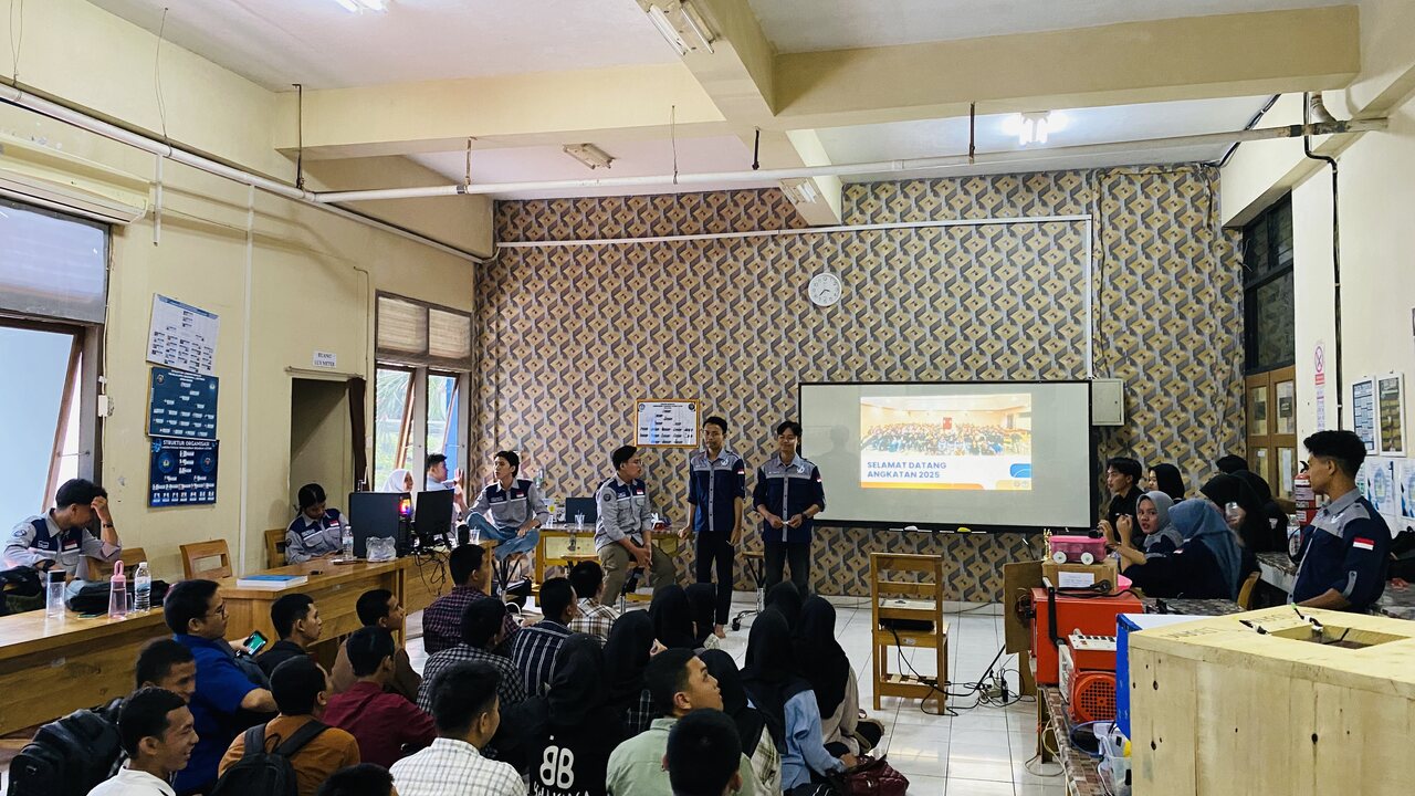 Visitasi Laboratorium Sambut Mahasiswa Baru Elektro 2025